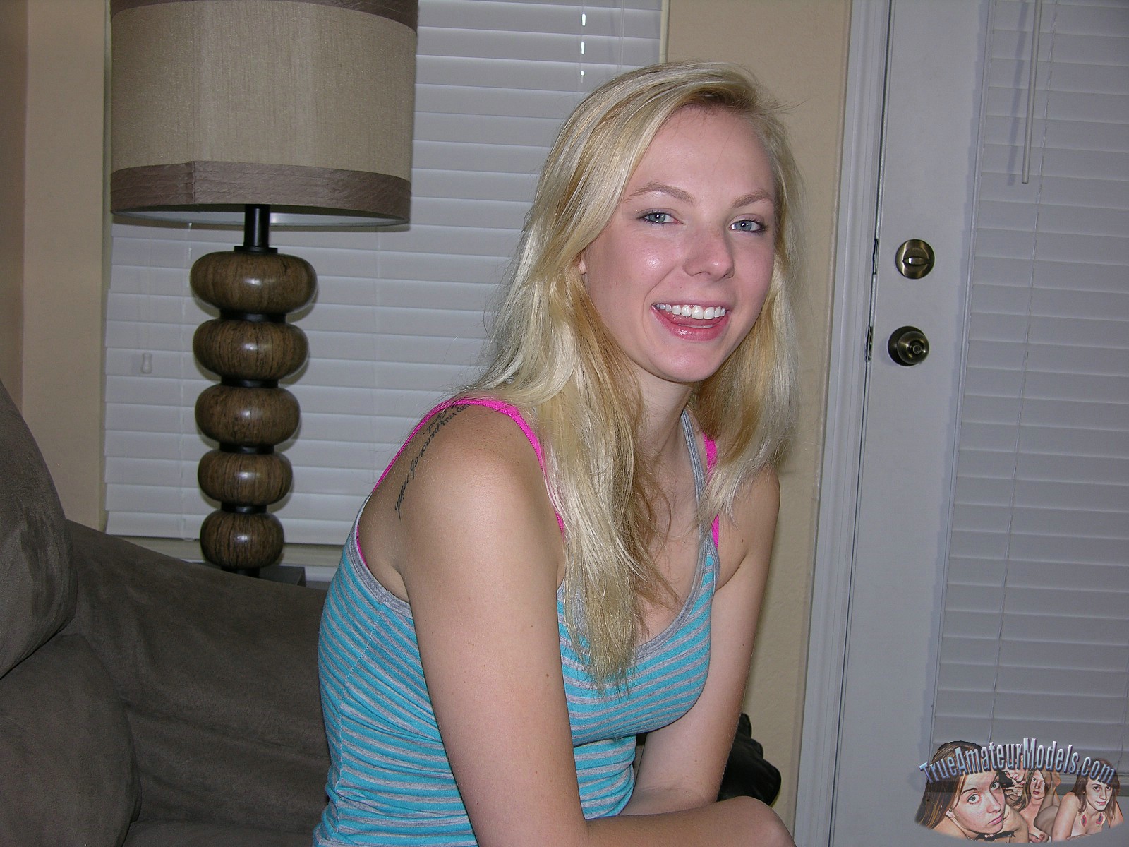Amateur Blonde Teen photo image
